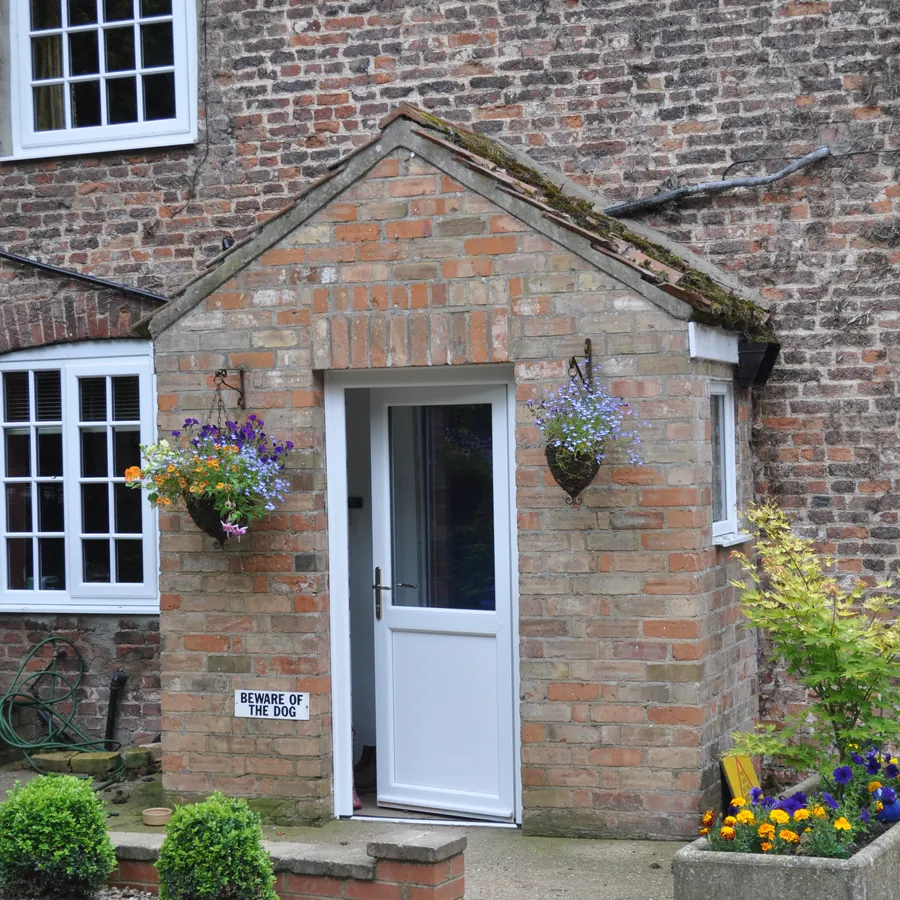 Front Hackney