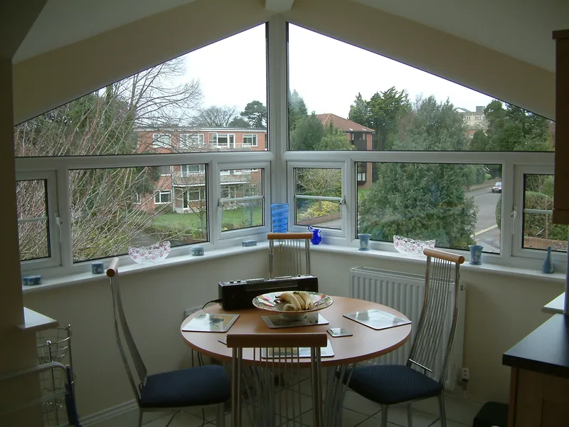 Bay Windows Hackney
